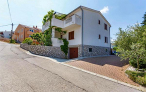 1 Bedroom Beautiful Apartment In Vrbnik
